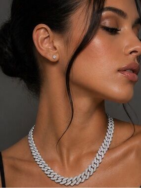 18” Luxury Iced Cuban Link Chain VVS Moissanite Diamond Look Unisex